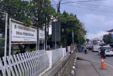 Jelang Mudik, Dishub Cianjur Gencarkan Persiapan Pemasangan dan Pemeliharaan Fasilitas Jalan