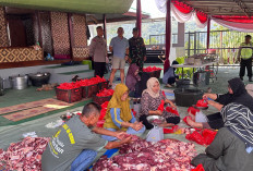 Yayasan Ar Ridho Distribusikan 500 Paket Daging Kurban kepada Masyarakat Pacet Cianjur