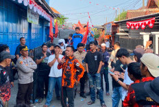 Ratusan Massa Aksi di SPPG Peuteuycondong 1 Cianjur, Tuntut Hak Relawan