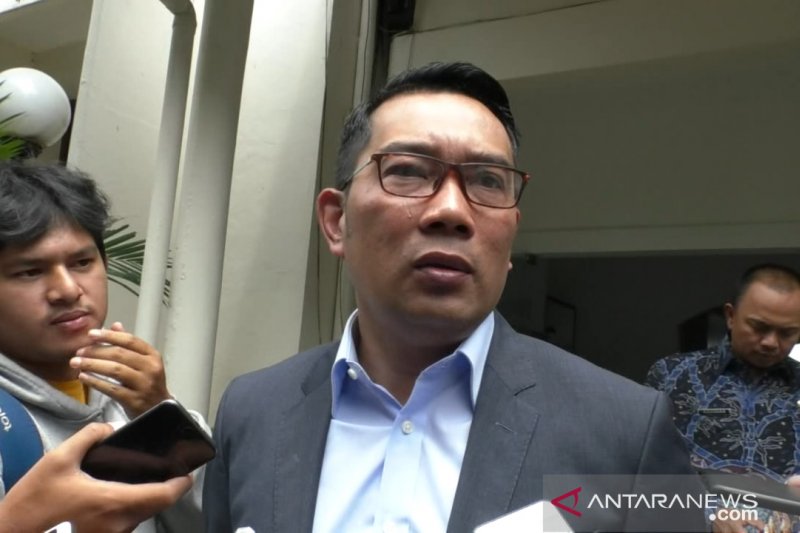 Siaga Bencana Alam, Ridwan Kamil Minta Ketua RW Optimalkan Aplikasi 