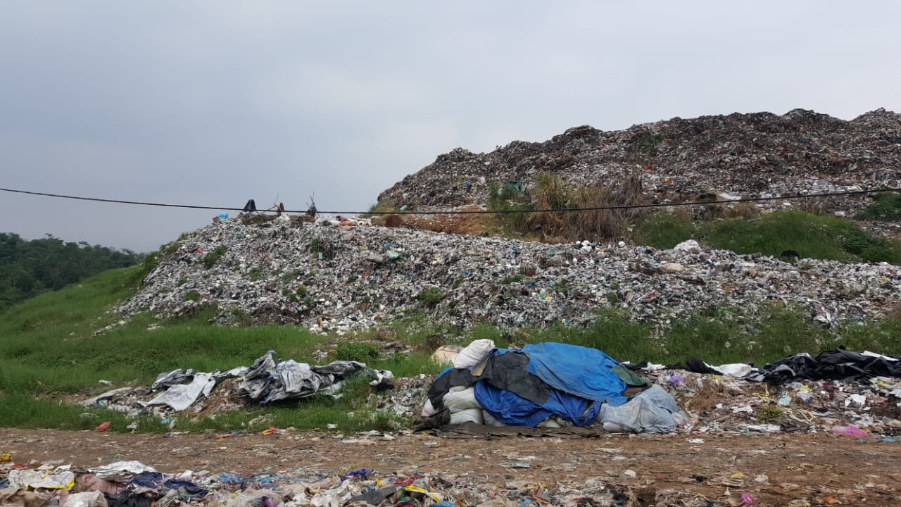 DLH akan Pasang Jaring Perangkap Sampah di TPAS Pasir Sembung
