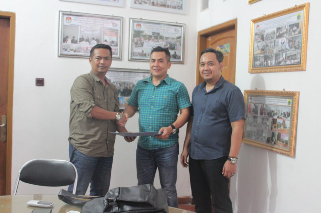 Empat Bapaslon Independen Sudah Ambil Silon ke KPU Cianjur