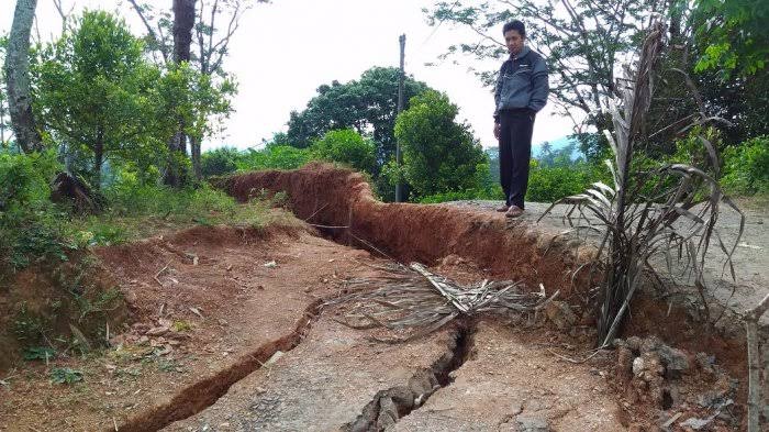 Pergerakan Tanah Landa Sukaresmi dan Kadupandak Cianjur