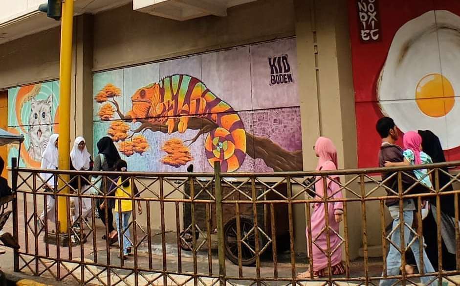 Membuat Cianjur Lebih Berwarna Melalui Mural