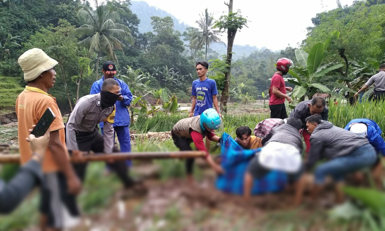 Terseret Arus Sungai Cianjur, 2 Warga Galudra Cugenang Meninggal, 1 Hilang