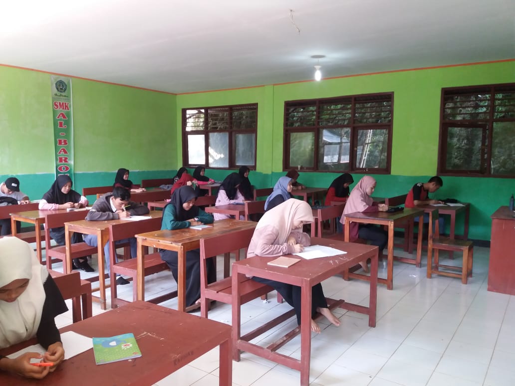 Ratusan Sekolah di Jabar Sudah PTM, Ridwan Kamil: Kami Mengikuti Instruksi Pusat