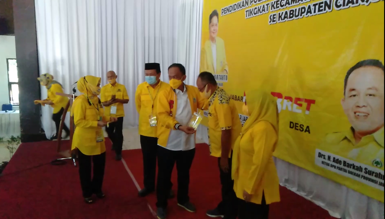 Konsolidasi, DPD Golkar Jabar Gelar Dikpol dan Saba Desa di Cianjur