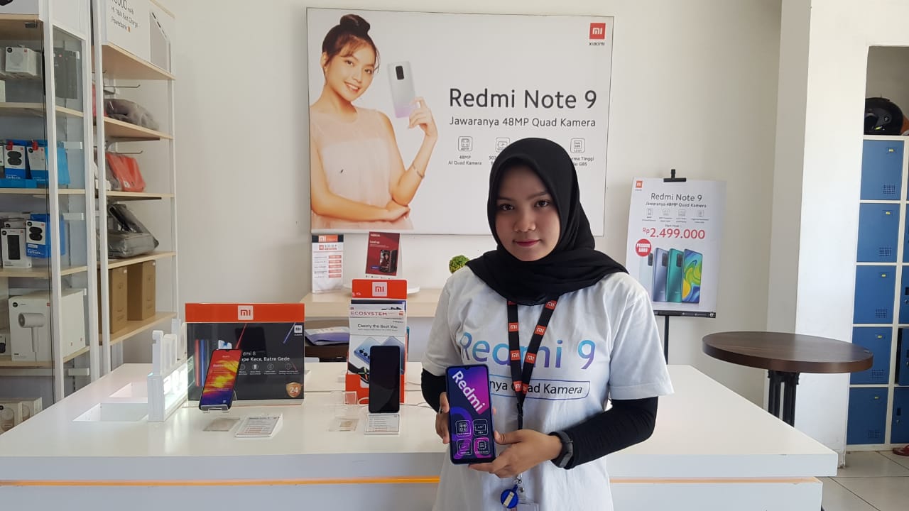 Beli Ponsel Xiaomi Lengkap dengan Aksesorisnya di Mi Shop Ringtone Selular