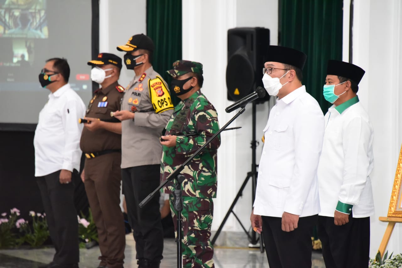 Jabar Bentuk Komite Kebijakan Mengantikan Gugus Tugas