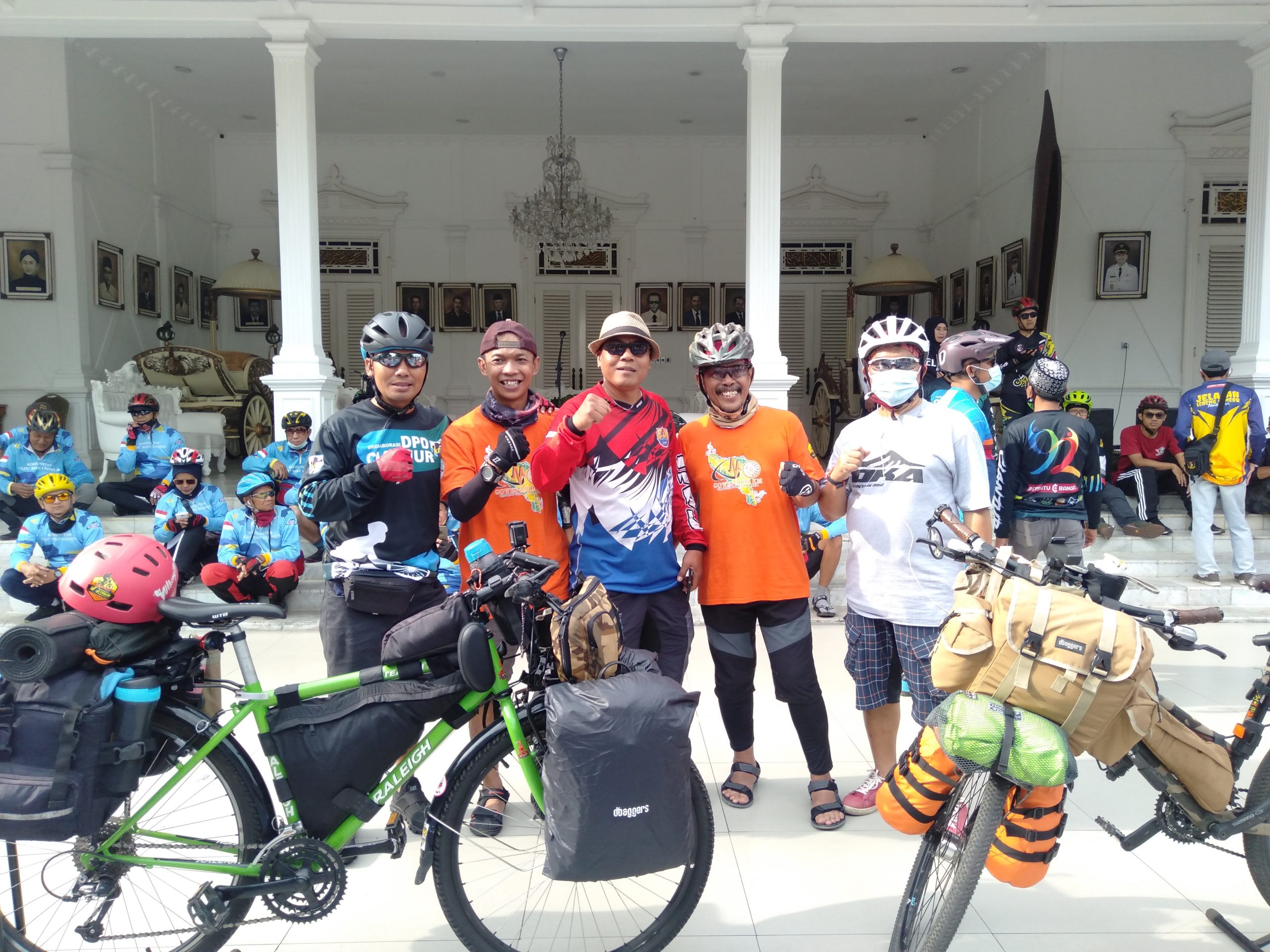 Gowes 3000 KM Cianjur-Aceh, Hari Ini Dicky-Niko Rencanakan Nyeberang Langsung ke Bakauheni Lampung