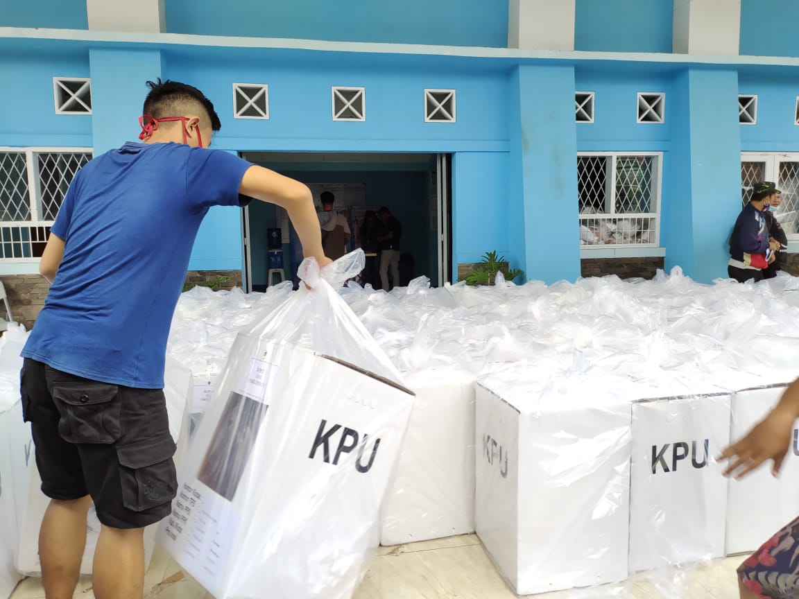 Hari Ini, KPU Cianjur Distribusikan Logistik Pilkada ke 8 Kecamatan di Wilayah Selatan