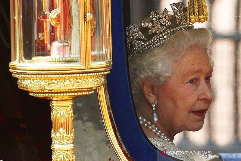 Alexa Akan Siarkan Pesan Natal Ratu Elizabeth