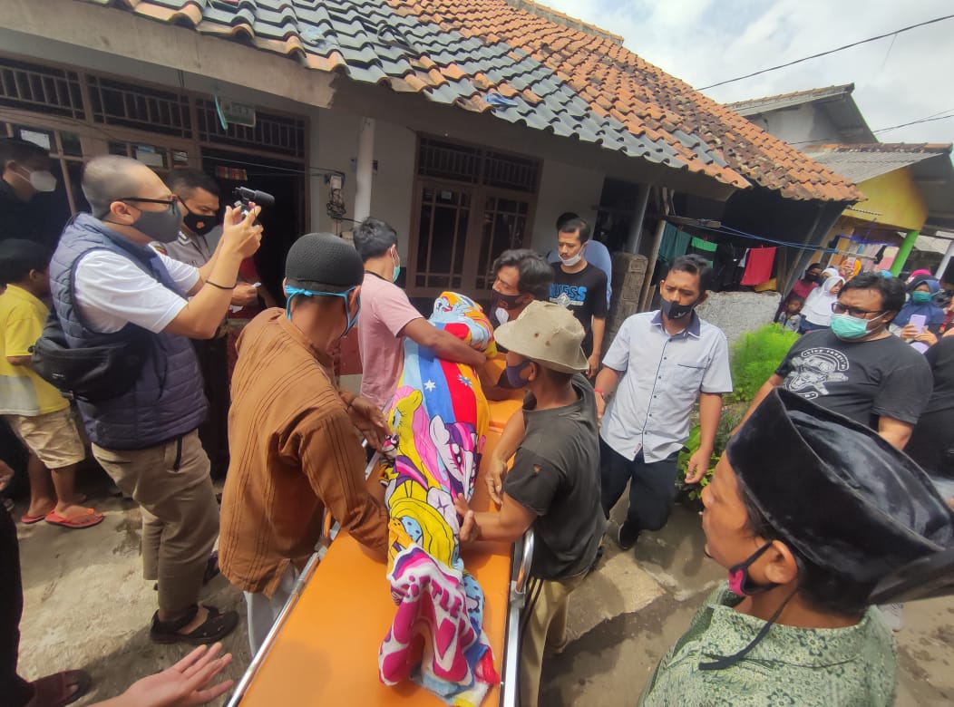 Diduga Keracunan Usai Konsumsi Oncom, Dua Orang Meninggal Dunia di Cianjur