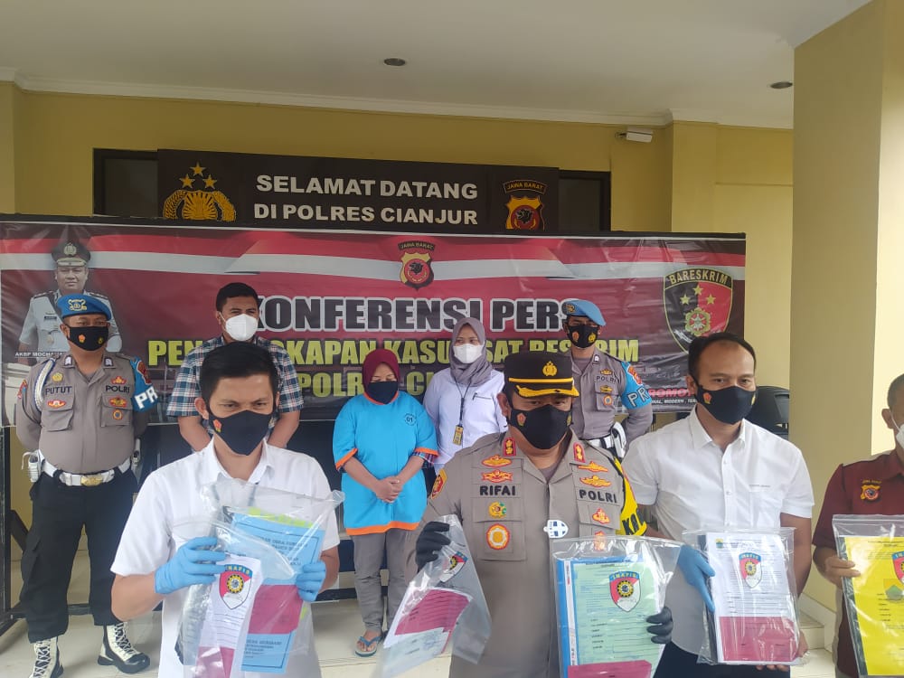 Diduga Korupsi Dana Desa, Mantan Kades Bunisari Warungkondang Cianjur Ditangkap Polisi