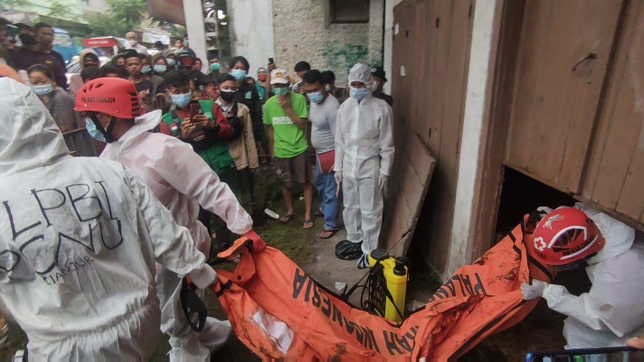 Dua Lansia Ditemukan Tak Bernyawa di Solokpandan Cianjur