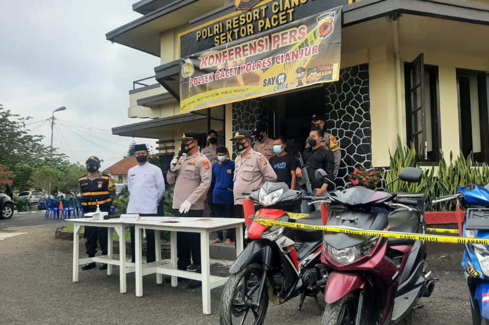 Polisi Ringkus Residivis Penipuan dan Penggelapan Sepeda Motor di Cianjur