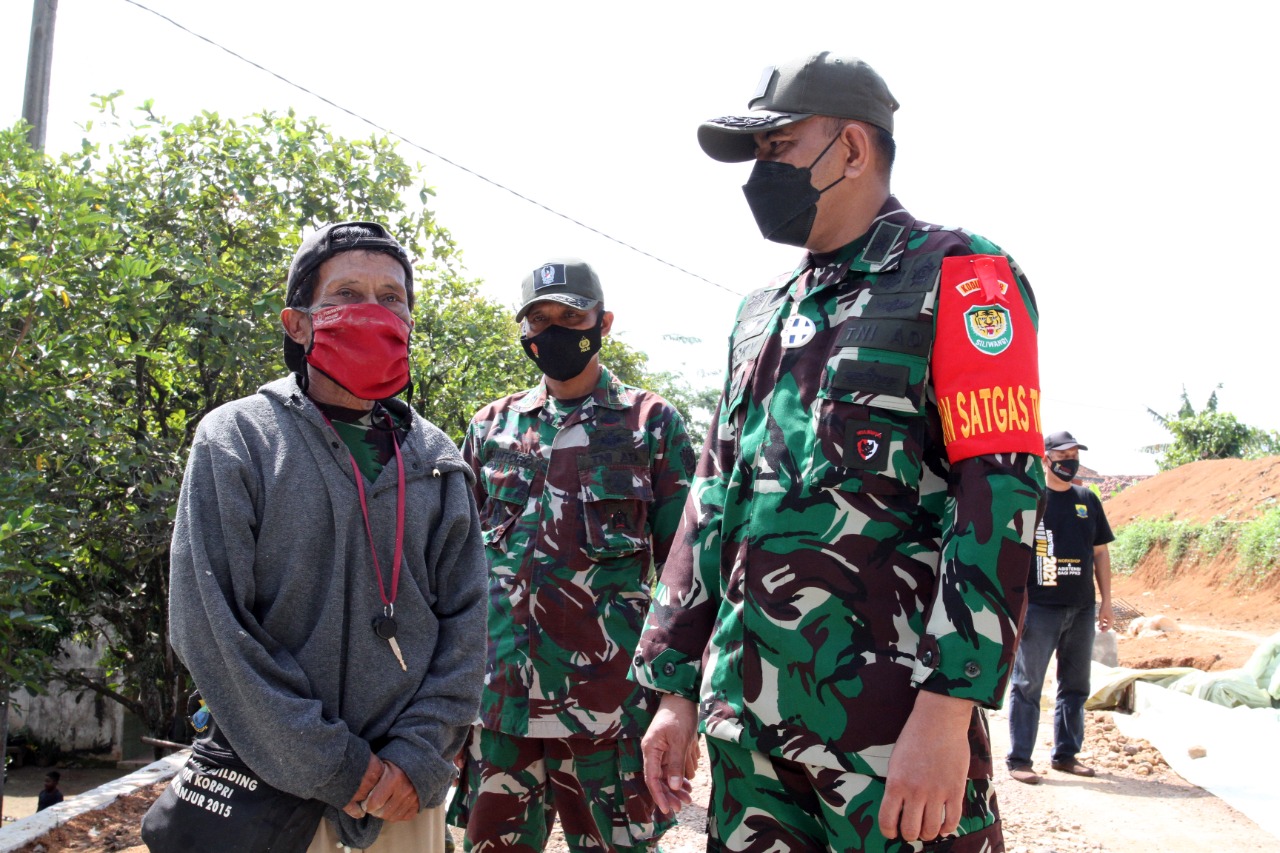 Begini Tanggapan Warga Ciandam Mande ada Program TMMD