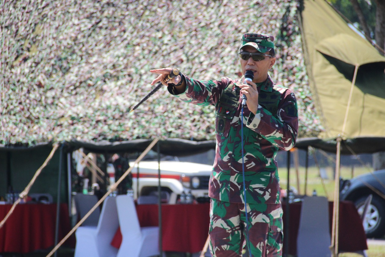 Sidak Latihan Menembak Senjata Berat Yonarmed 5/105 Tarik/Pancagiri di Cimahi, Ini Arahan Danpussenarmed