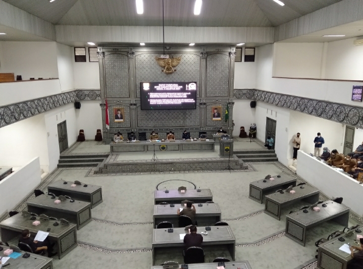 Susunan Keanggotaan Fraksi Partai Golkar DPRD Cianjur Berubah, Tb.Mulyana: Buat Penyegaran