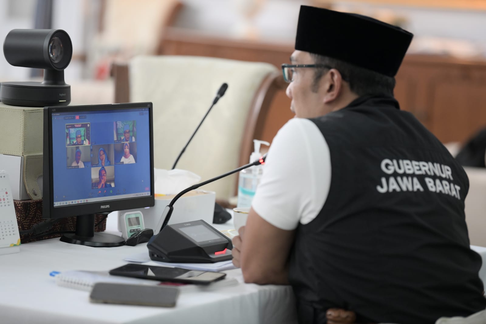 Ridwan Kamil Apresiasi Gerakan Titik Koma Berikan Konseling Kesehatan Mental Gratis ke Masyarakat