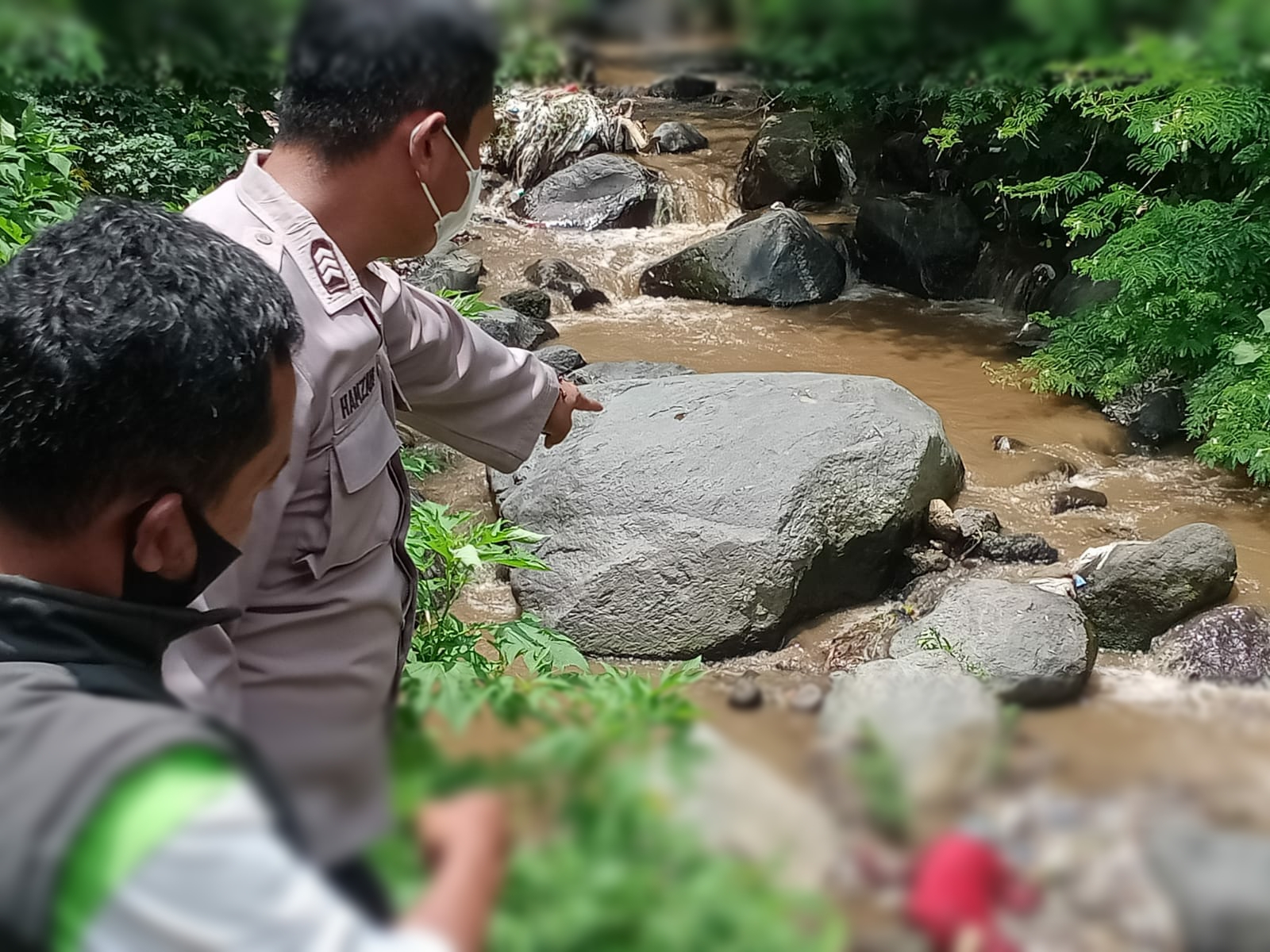 Warga Cipanas Digegerkan Penemuan Sesosok Mayat di Sungai