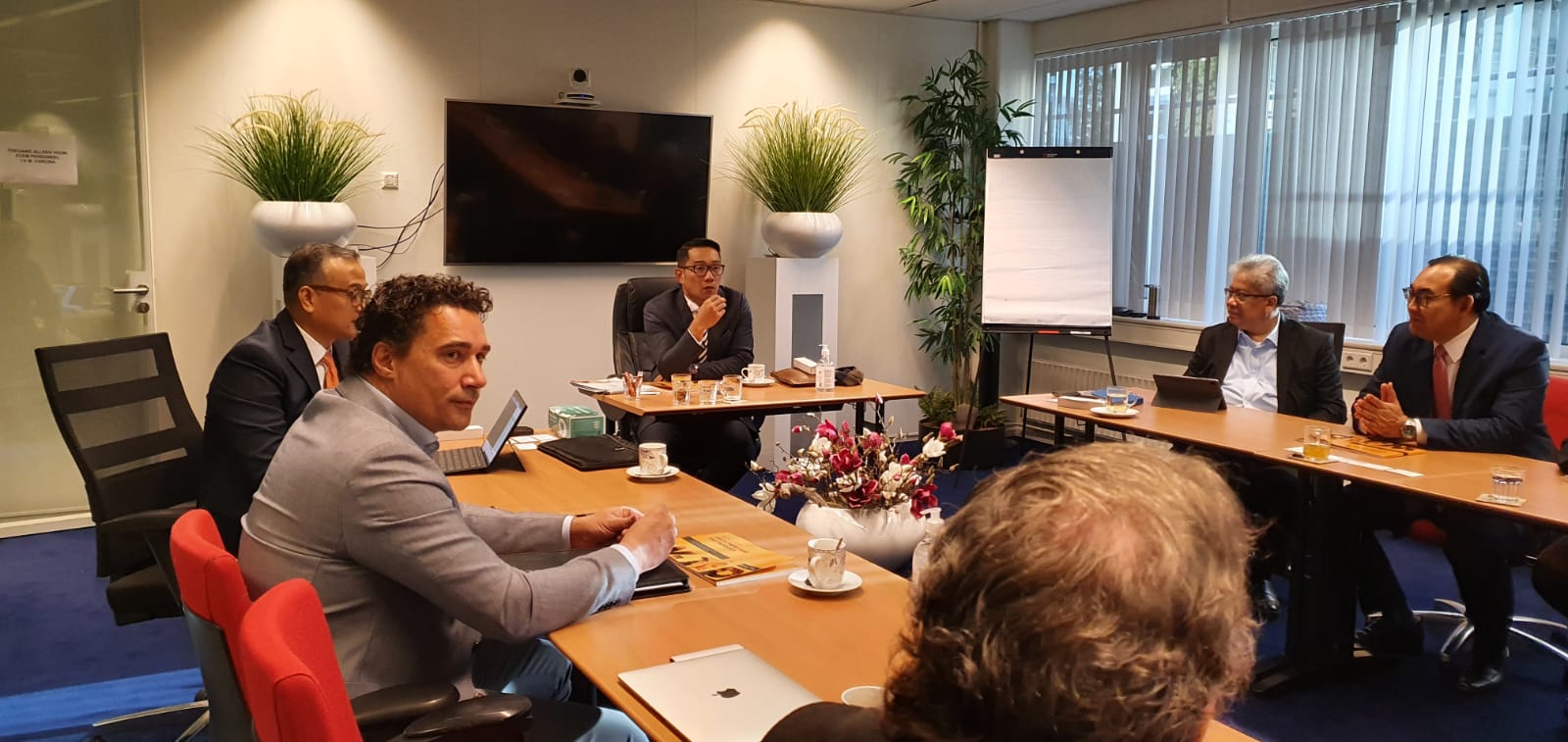 Ridwan Kamil Paparkan Potensi Investasi Jabar kepada Investor Belanda