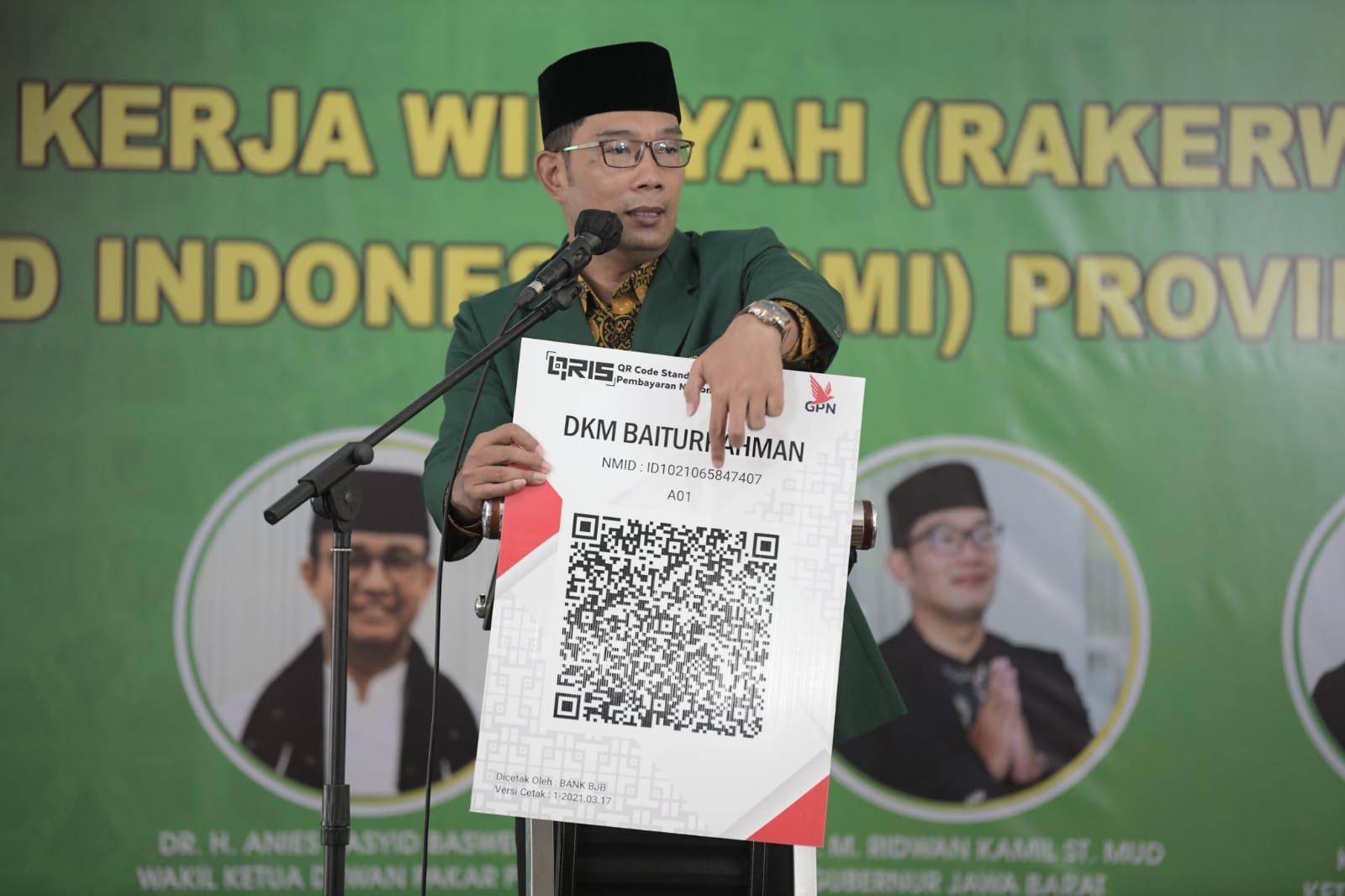 Ridwan Kamil Dorong Masjid Kembangkan 'Kencleng Digital’