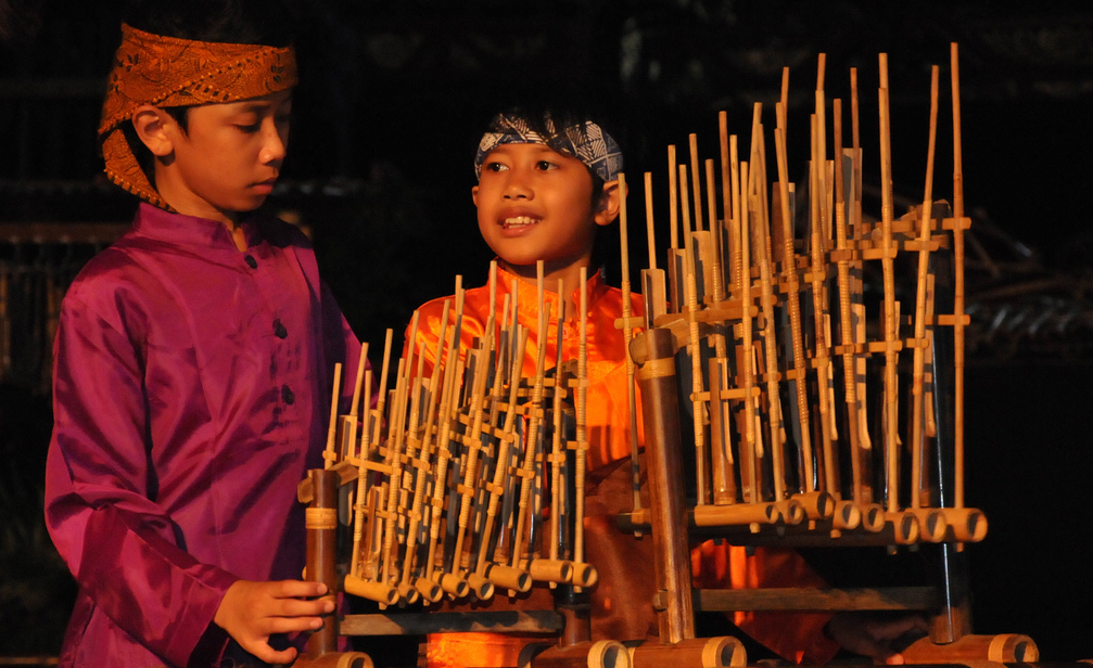 Masyarakat Global Rayakan 11 Tahun Angklung Diakui Dunia