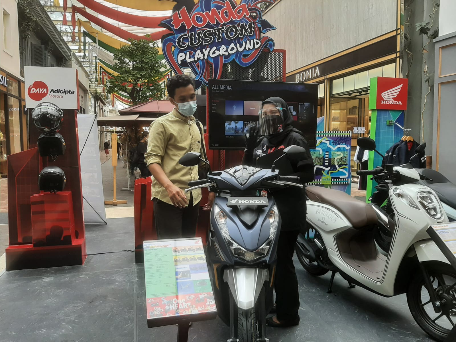 Kolaborasi dengan Brand Local, DAM Gelar Honda Custom Playground