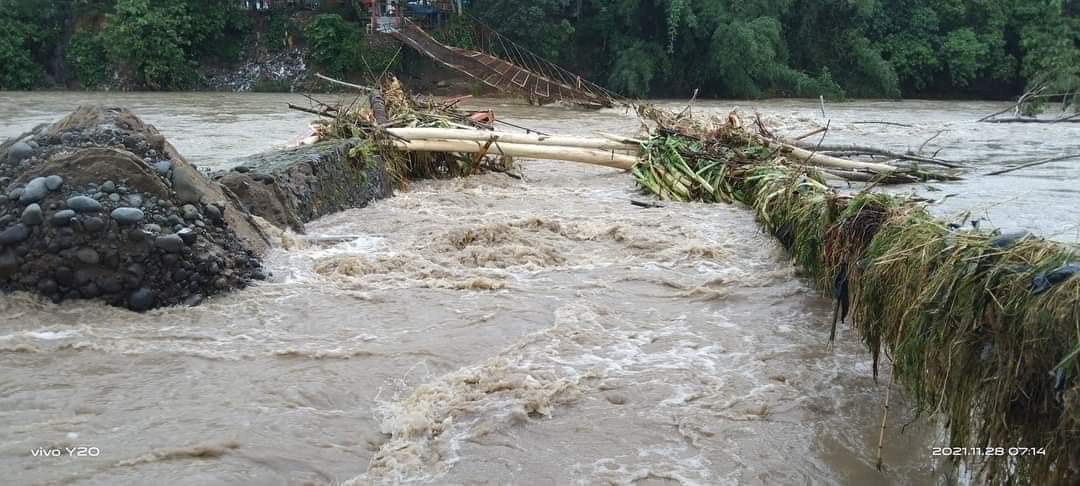 Jembatan Gantung Cibuni Putus, Bupati Cianjur Perintahkan Dinas PUPR Perbaiki