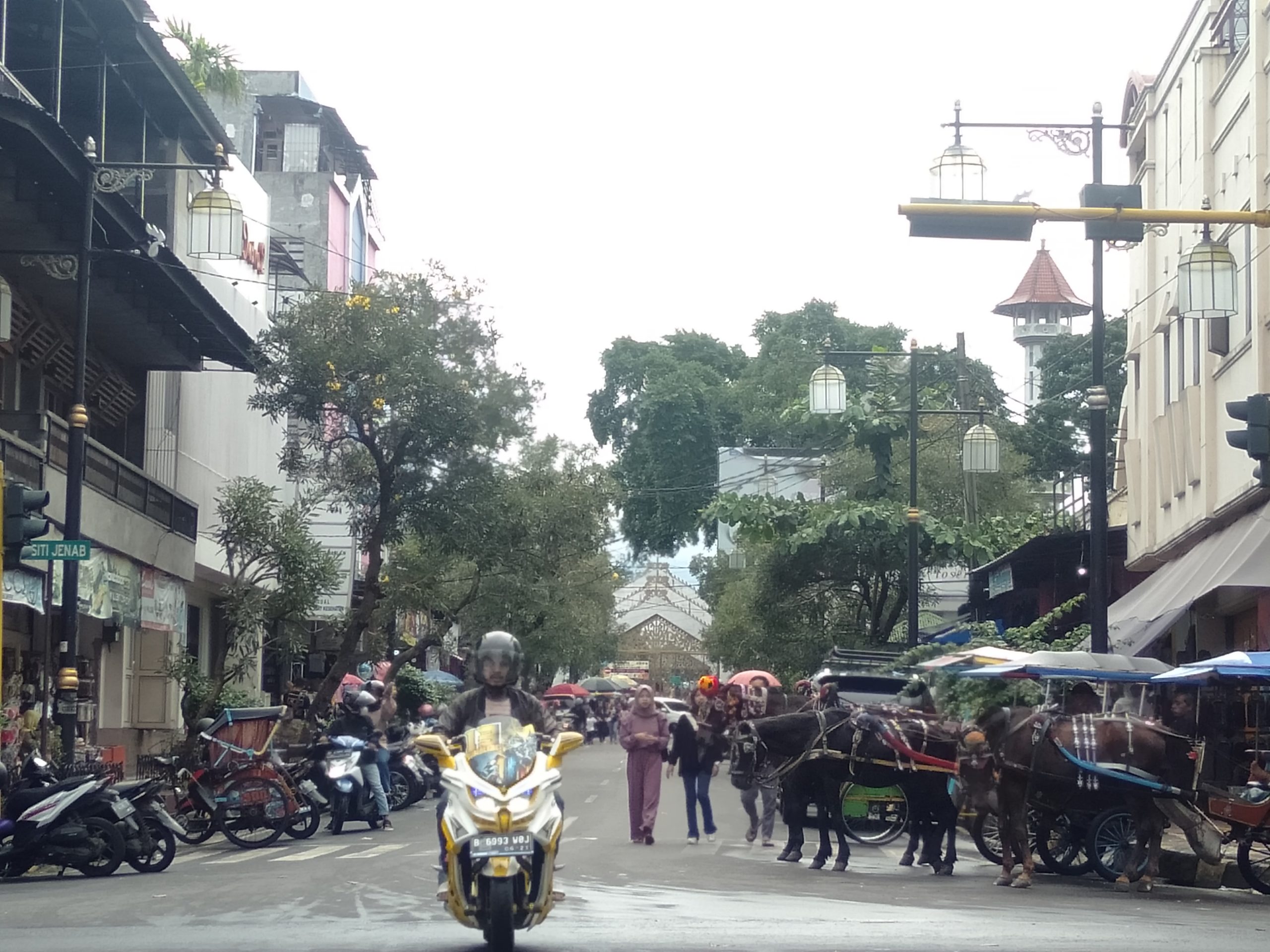 Jalan Siti Jenab Cianjur Dibuka 11 Januari 2022, Hanya Kendaraan Ini yang Boleh Melintas