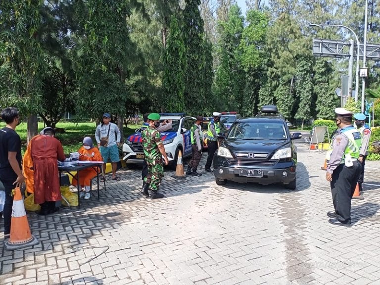 Ada Pemeriksaan Kartu Vaksin di Rest Area Tol Palikanci, Ini Hasilnya