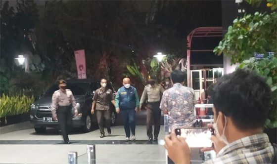 Terjaring OTT Rahmat Effendi Bungkam Saat Tiba di Gedung KPK