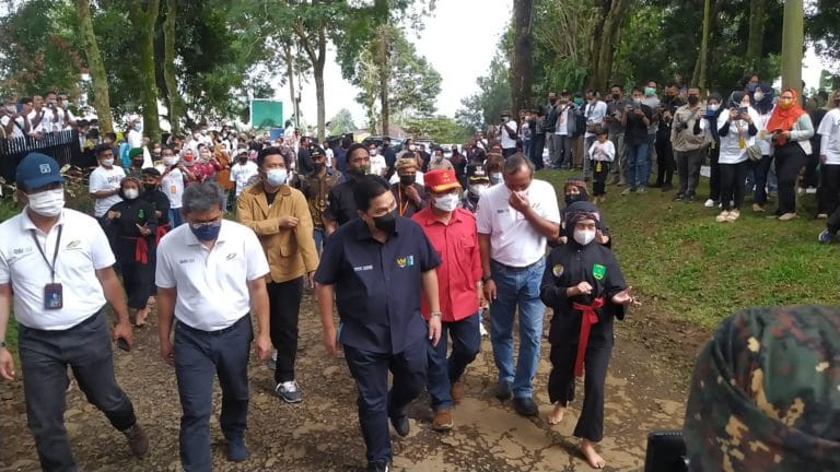 Kunjungi Kebun Teh Gedeh Cianjur, Menteri BUMN Erick Thohir Bilang Begini