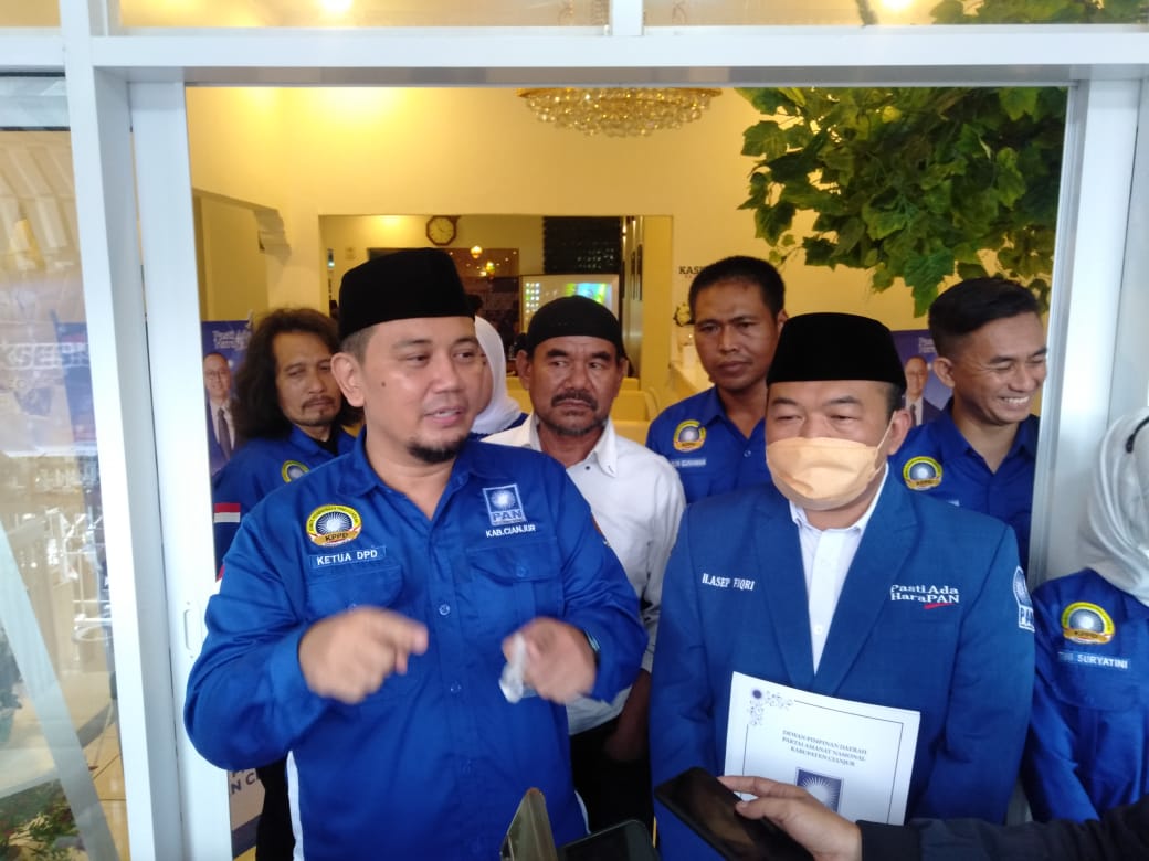 Cinta ke PAN, Pengusaha Cianjur Ini Daftar Bacaleg Pileg 2024