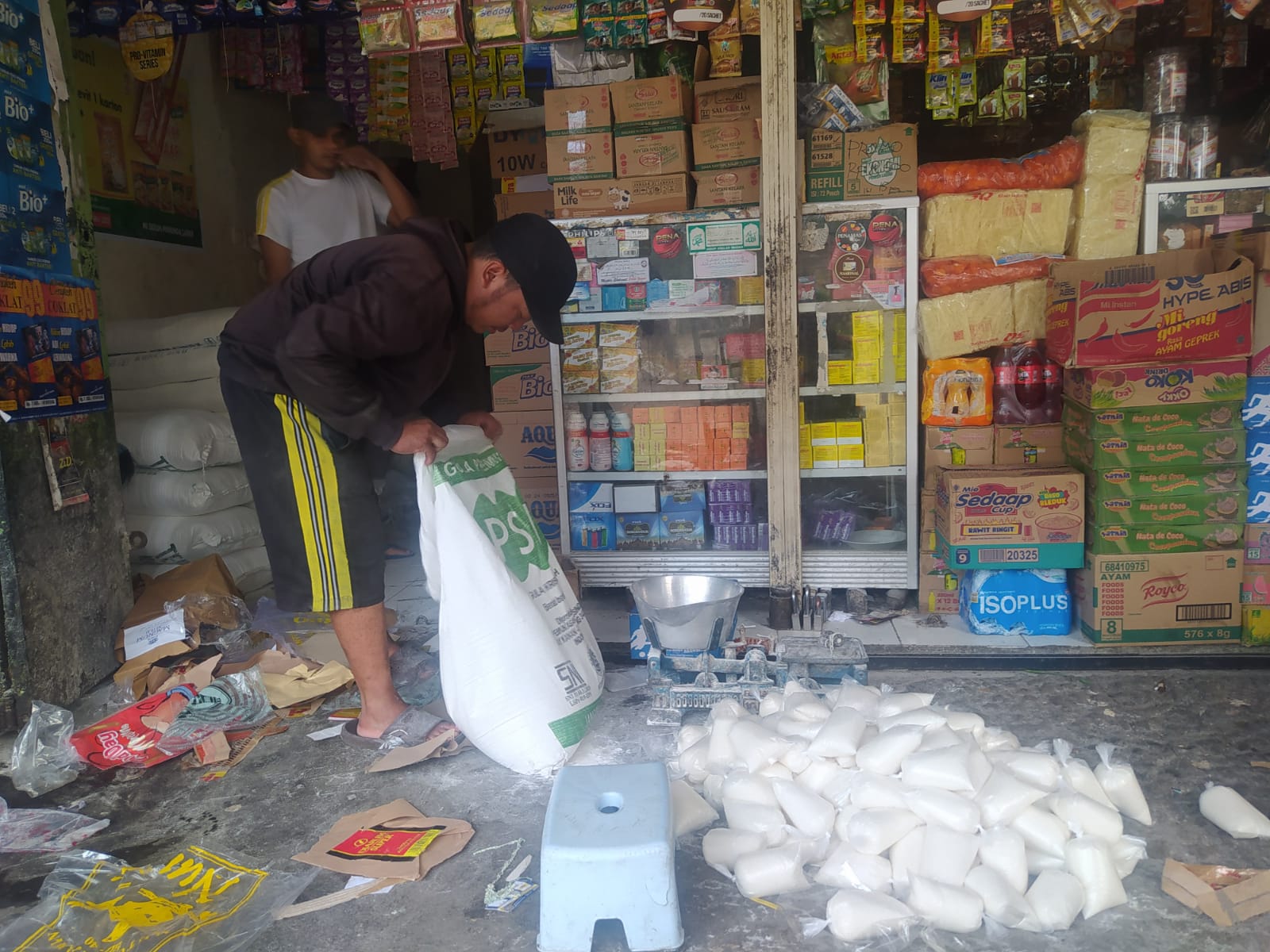 Minyak Goreng Mulai Langka, Stok Hanya Cukup untuk Kebutuhan Empat Hari