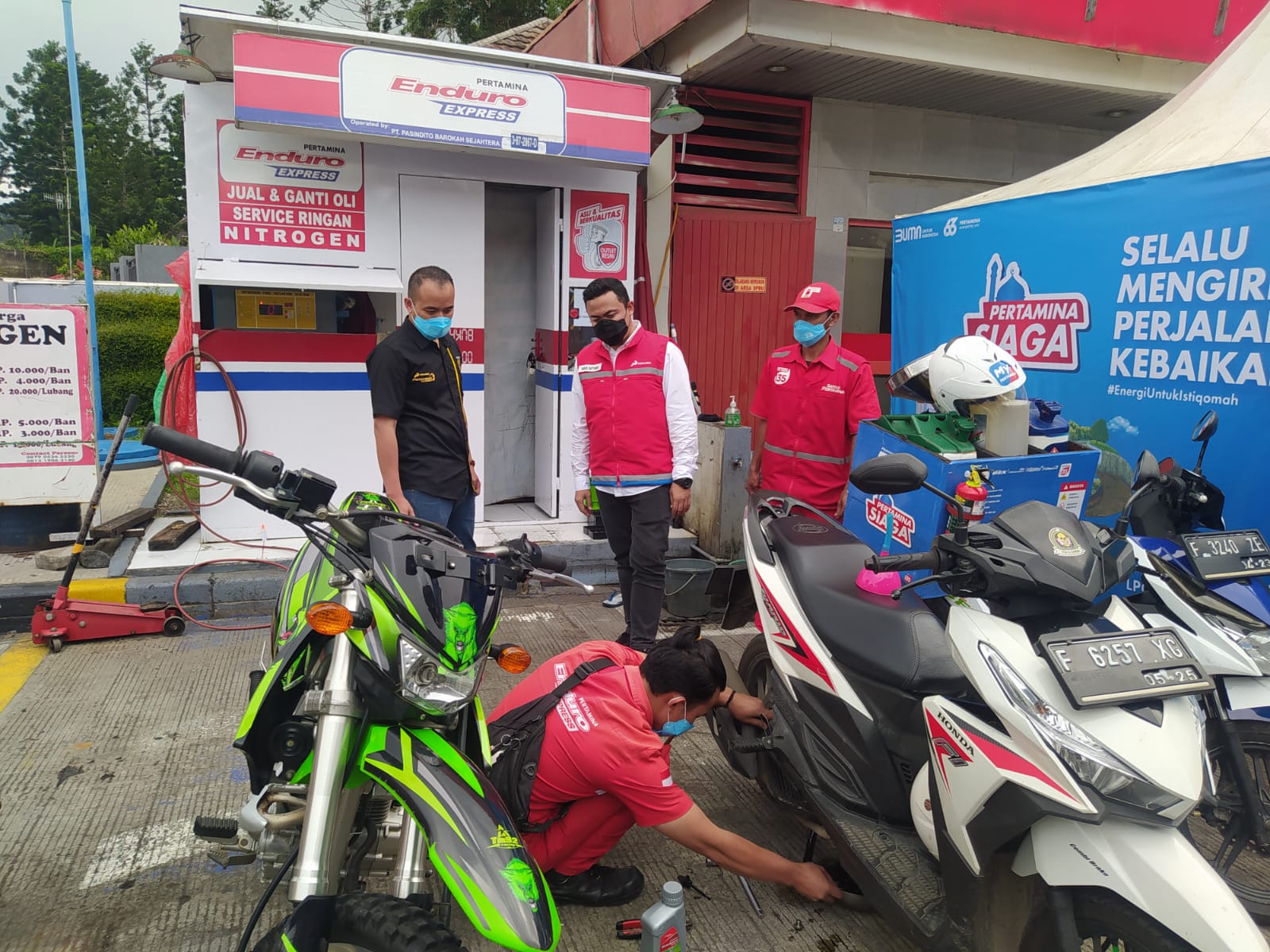 Instal Aplikasi Ini, Pemudik yang Melintasi Cianjur Bisa Dapat Merchandise di Posko Pertamina Siaga