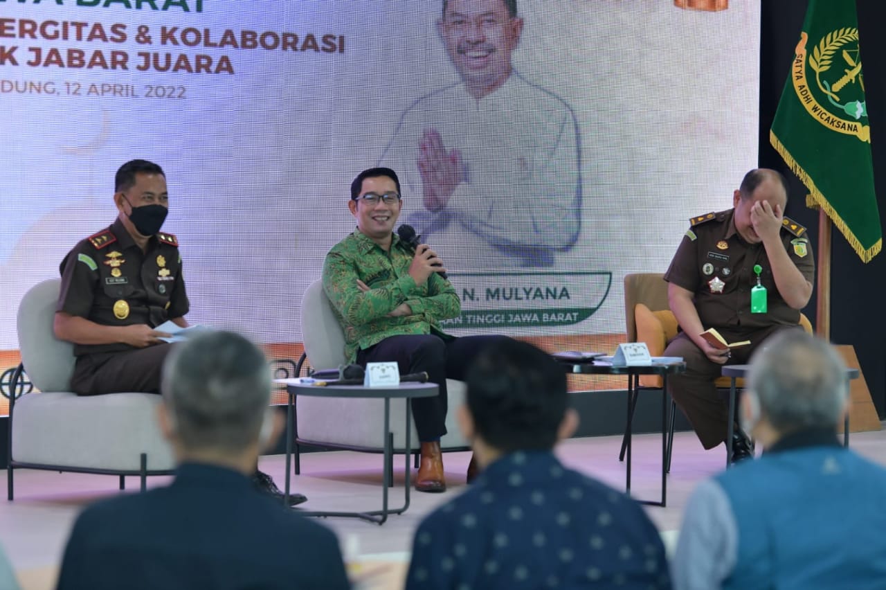 Tingkatkan Penggunaan Produk Dalam Negeri, Ridwan Kamil Ajak Kolaborasi Kejaksaan