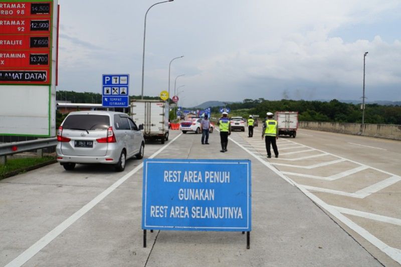 Jasa Marga Terapkan Buka Tutup Rest Area di Jalan Tol Arah Jakarta pada Arus Balik Lebaran