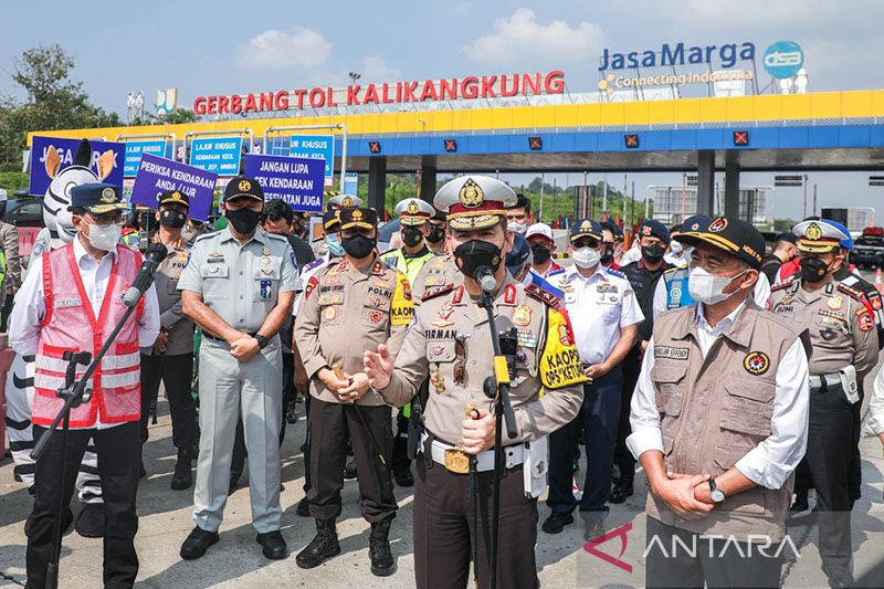 Kepolisian Meminta Warga Terdampak 'One Way' Menggunakan Jalur Arteri