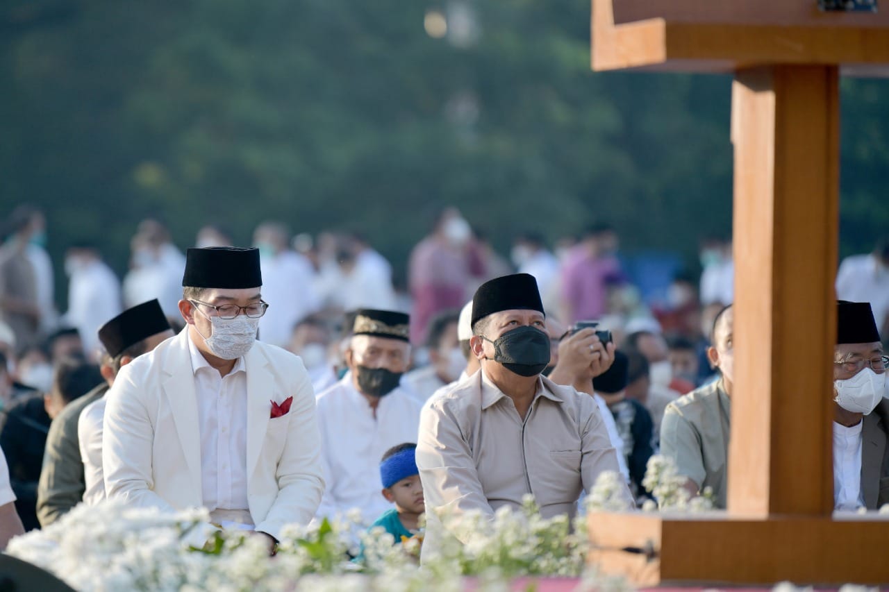 Salat Idulfitri di Gasibu, Ridwan Kamil: Meraih Kemenangan di Hari Bahagia