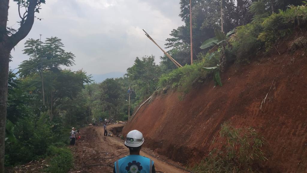 Gangguan Kelistrikan Wilayah Cianjur akibat Cuaca Ekstrem