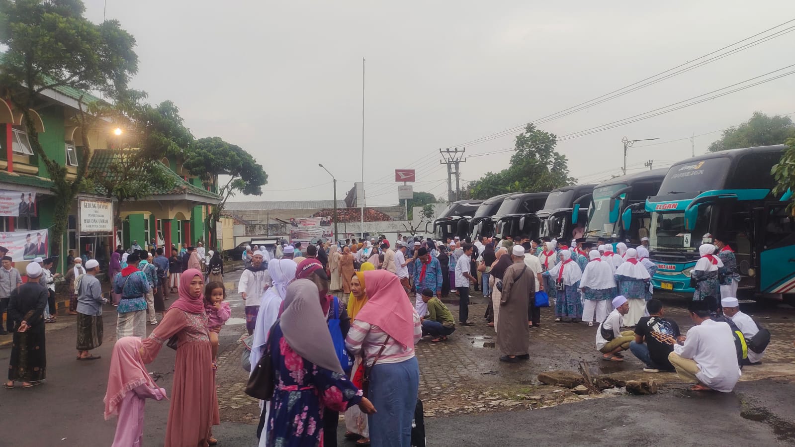 Ratusan Calhaj Asal Cianjur akan Diberangkatkan Malam Ini