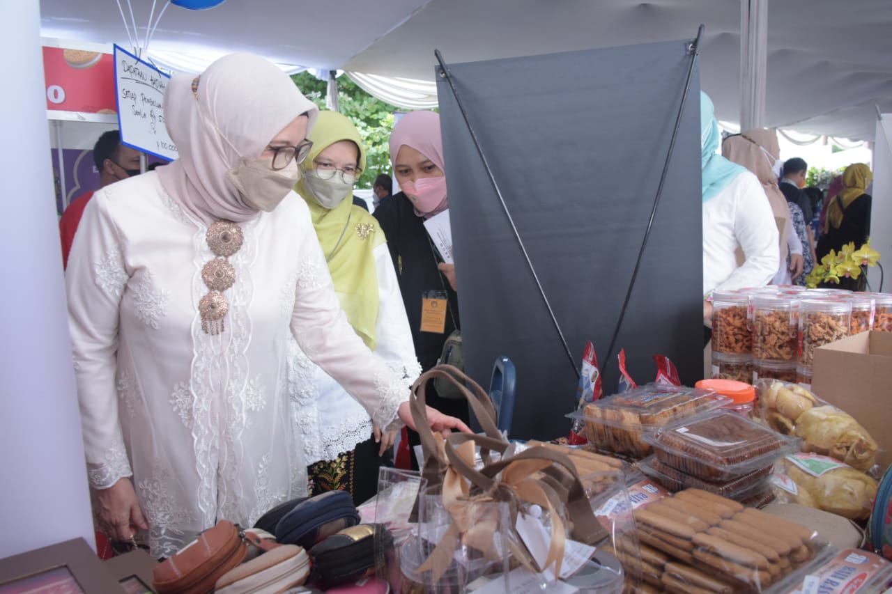 Pelaku UKM Perempuan Jabar Didorong Melek Digital