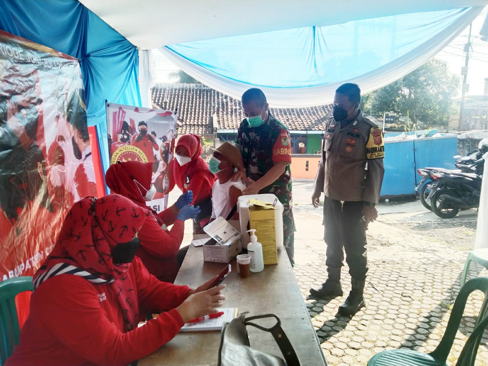 BIN Gelar Vaksinasi Covid-19 di Delapan Desa Wilayah Puskesmas Karangtengah dan Kademangan