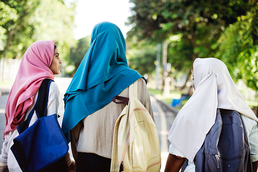 Pantau Penerimaan Siswa Tahun Ajaran Baru, Kemenag Berlakukan Prokes dan Tanpa Perpeloncoan di Madrasah