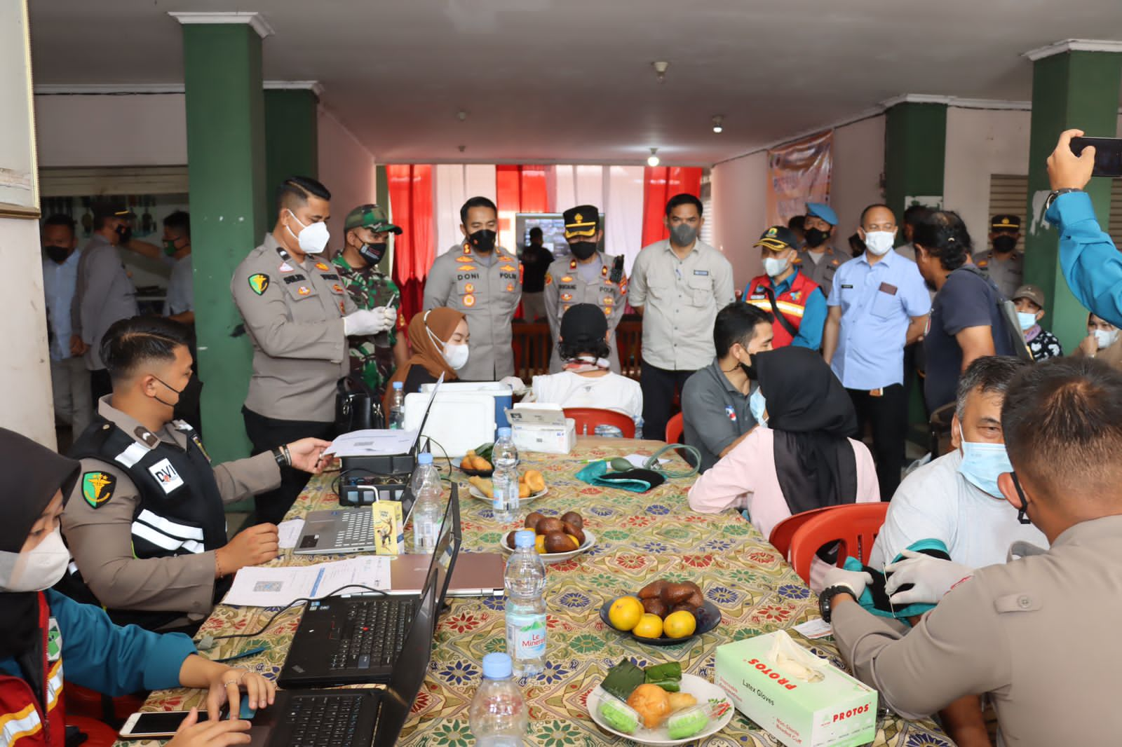 Sasar Pengunjung, Polres Cianjur Gelar Vaksinasi Covid-19 di PIC