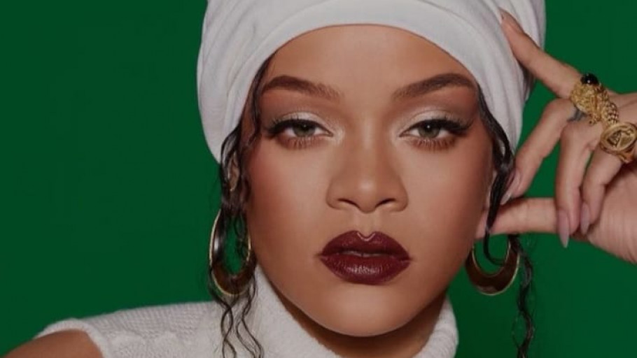 Kembali Cetak Sejarah, Rihanna Dapat Gelar Wanita Muda Terkaya di Amerika Serikat di Usia 34 Tahun