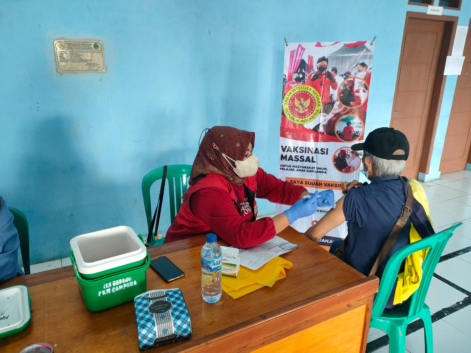 Warga Campaka Kembali Ikuti Vaksinasi Covid-19 Massal yang Digelar BIN Bersama Puskesmas Campaka