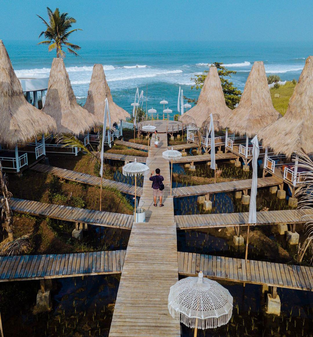 Penuh Pesona, Karang Potong Ocean View Cianjur Berasa di Bali